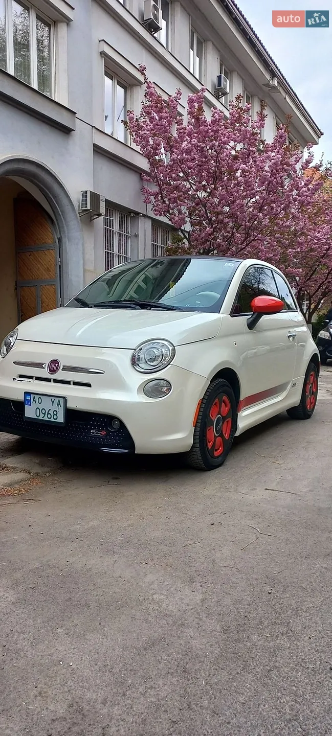 Fiat 500e, 2014