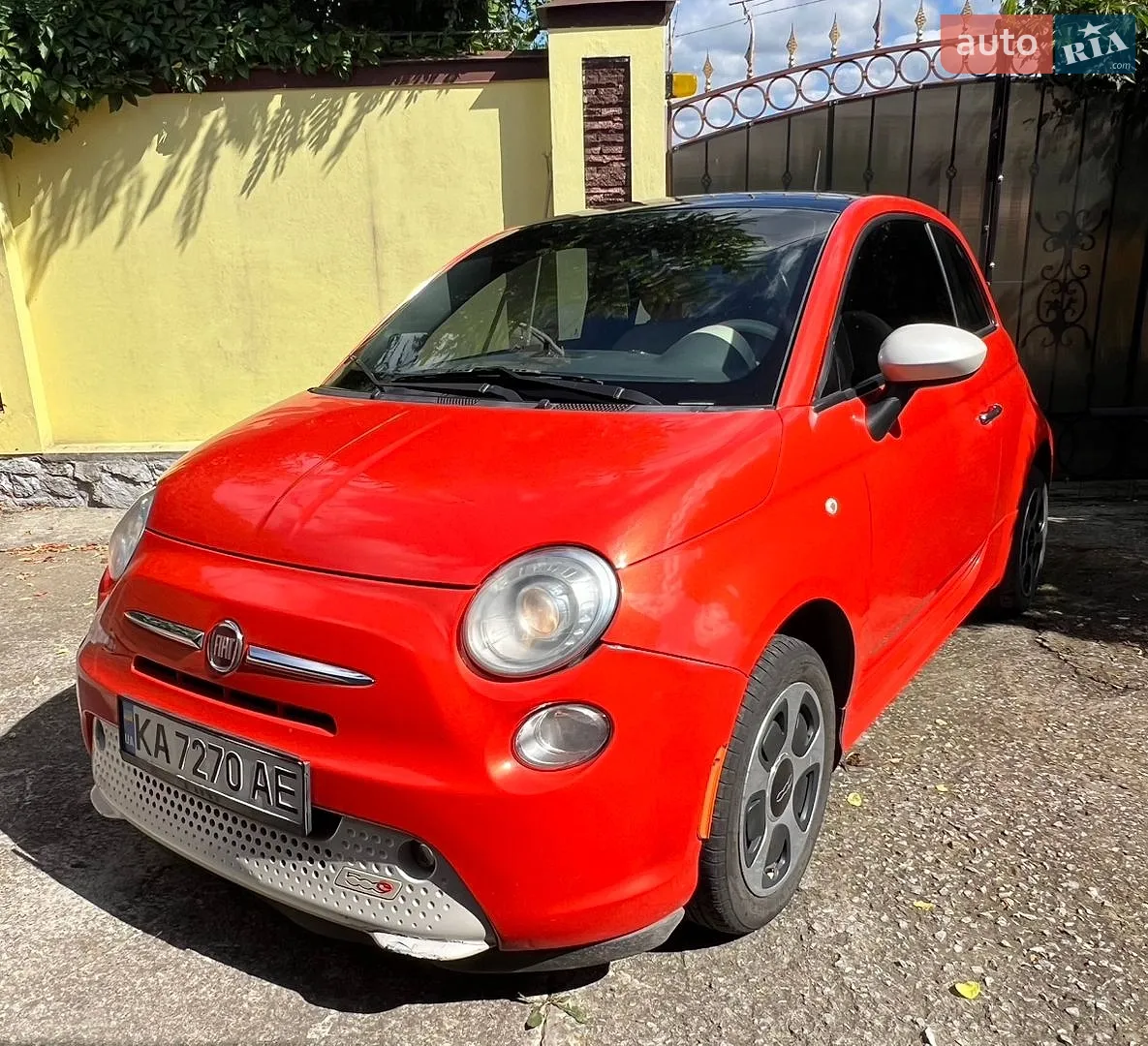 Fiat 500e, 2013