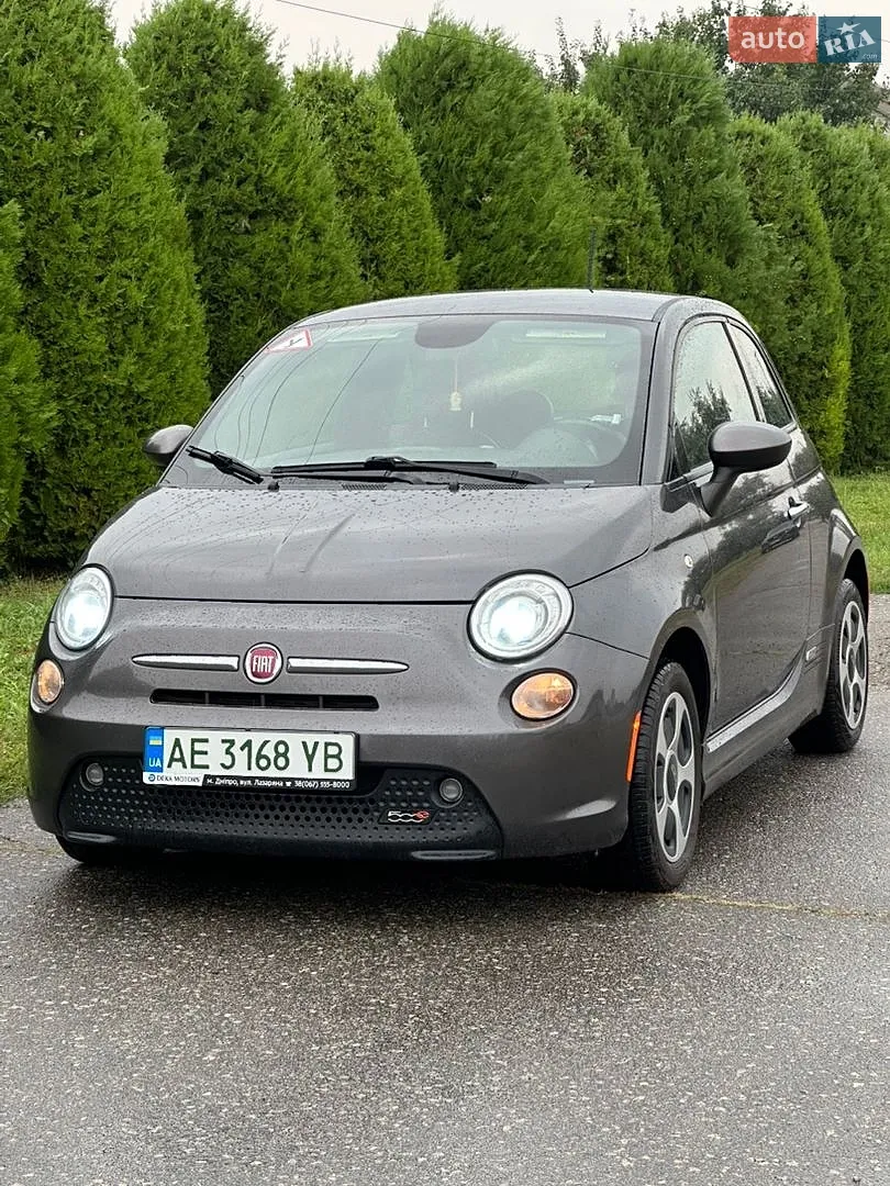 Fiat 500e, 2015