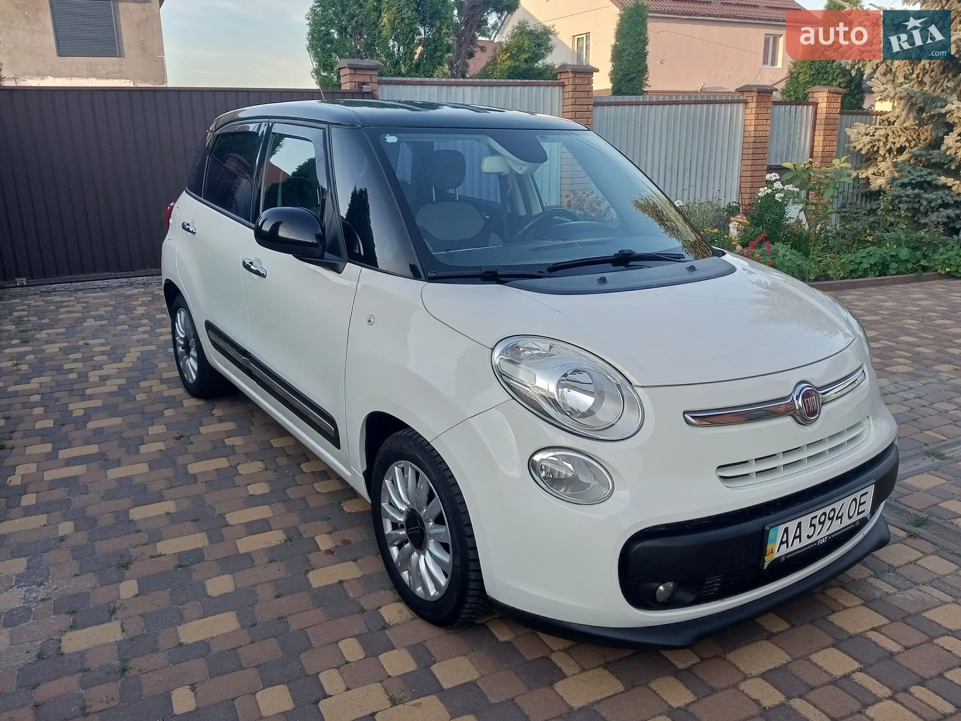 Fiat 500L, 2013