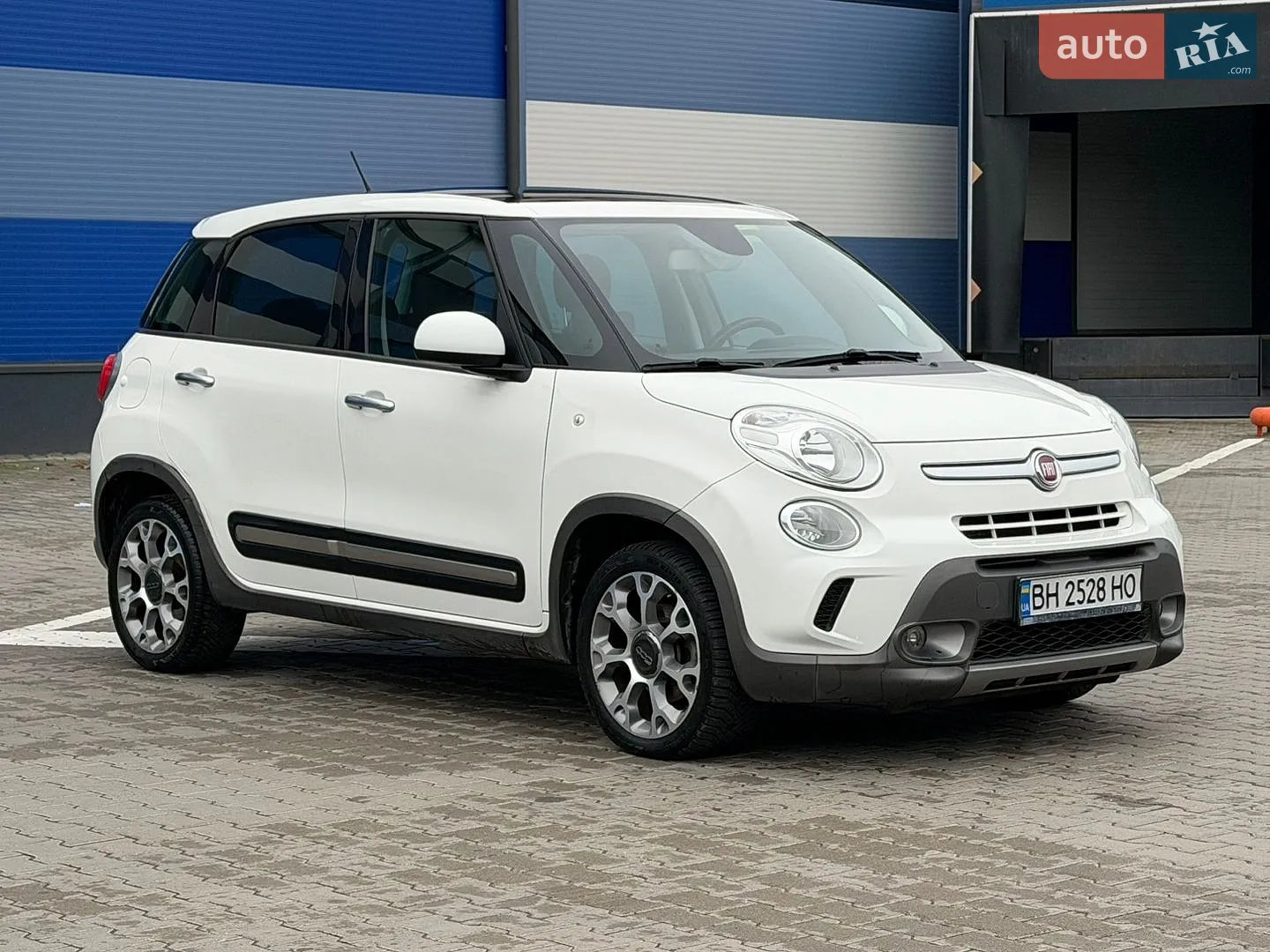 Fiat 500L, 2016