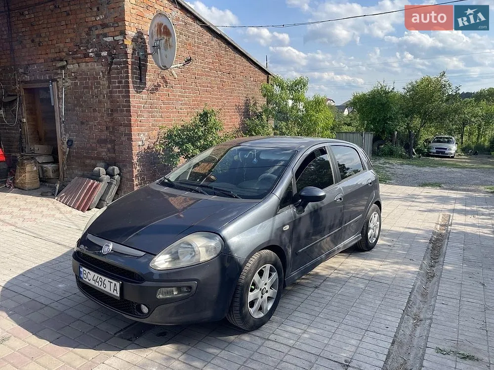 Fiat Punto, 2010