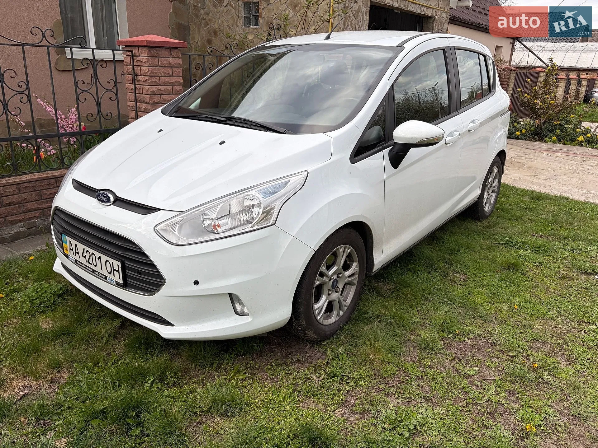 Ford B-Max, 2013