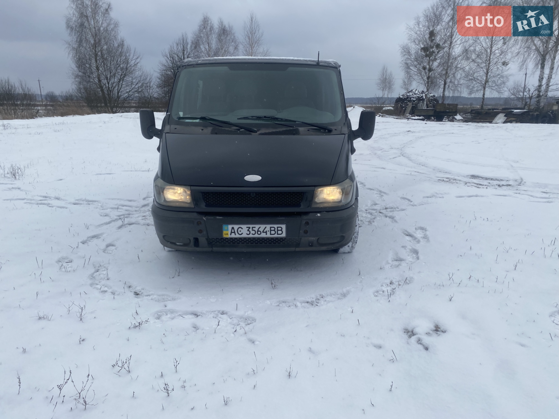 Ford E-250, 2003