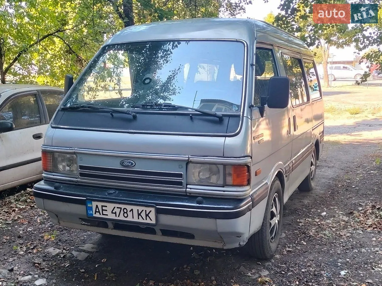 Ford Econovan, 1990