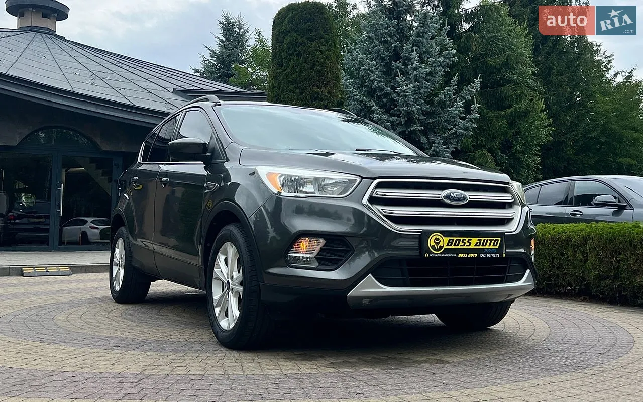 Ford Escape, 2017