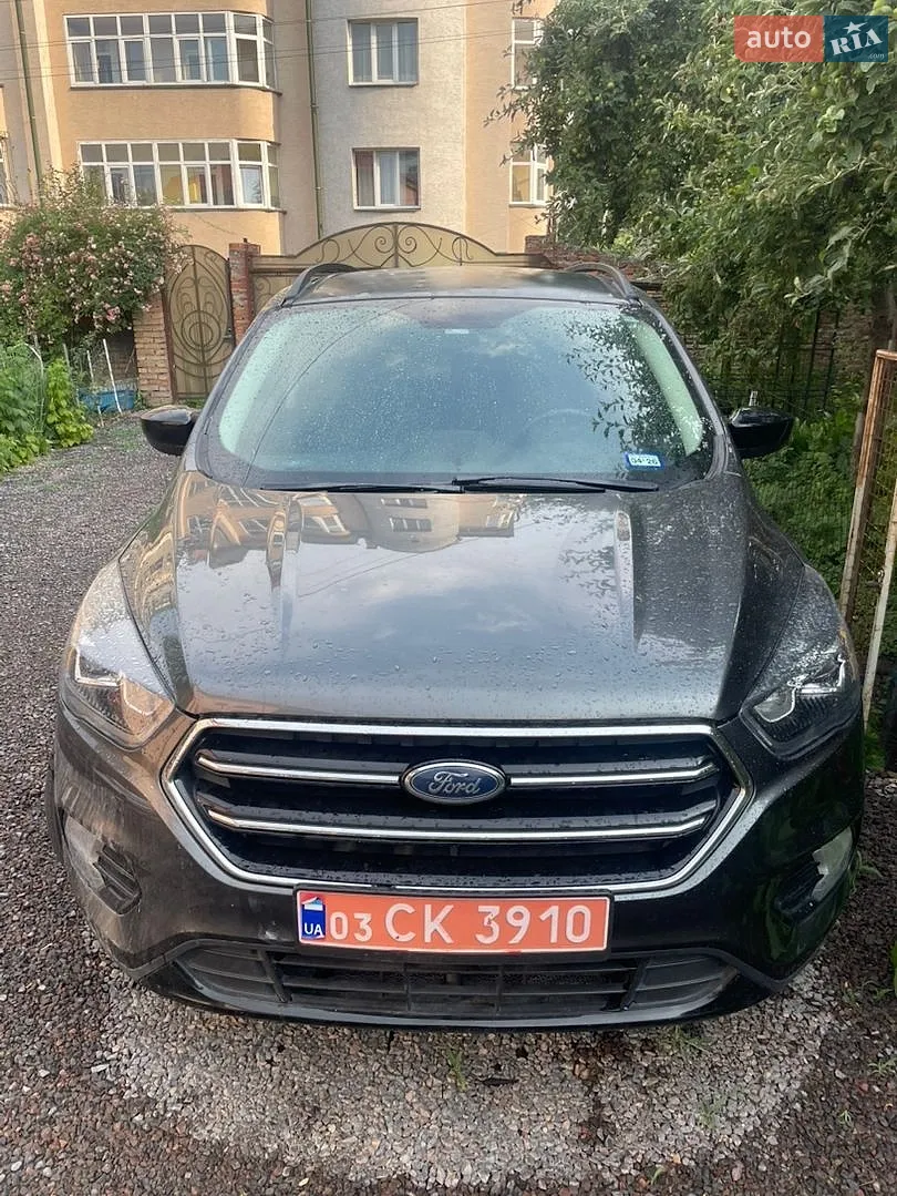 Ford Escape, 2019