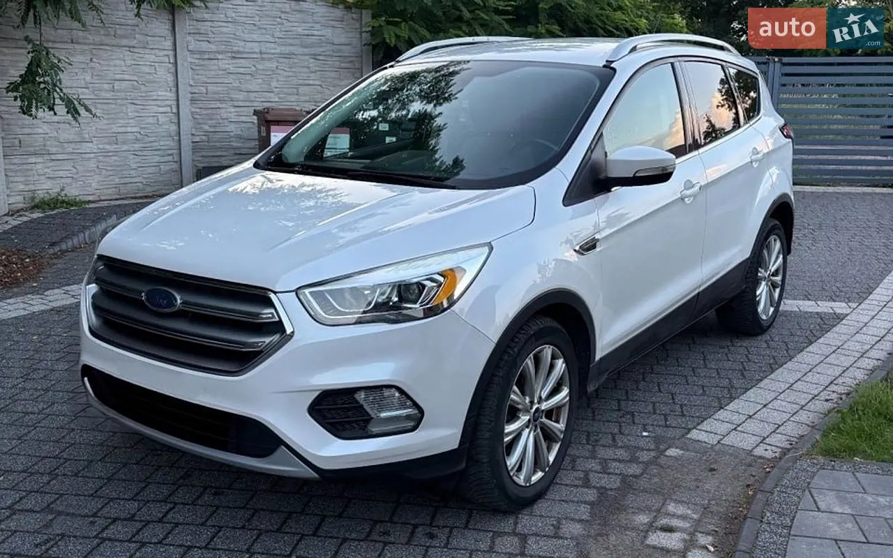 Ford Escape, 2017