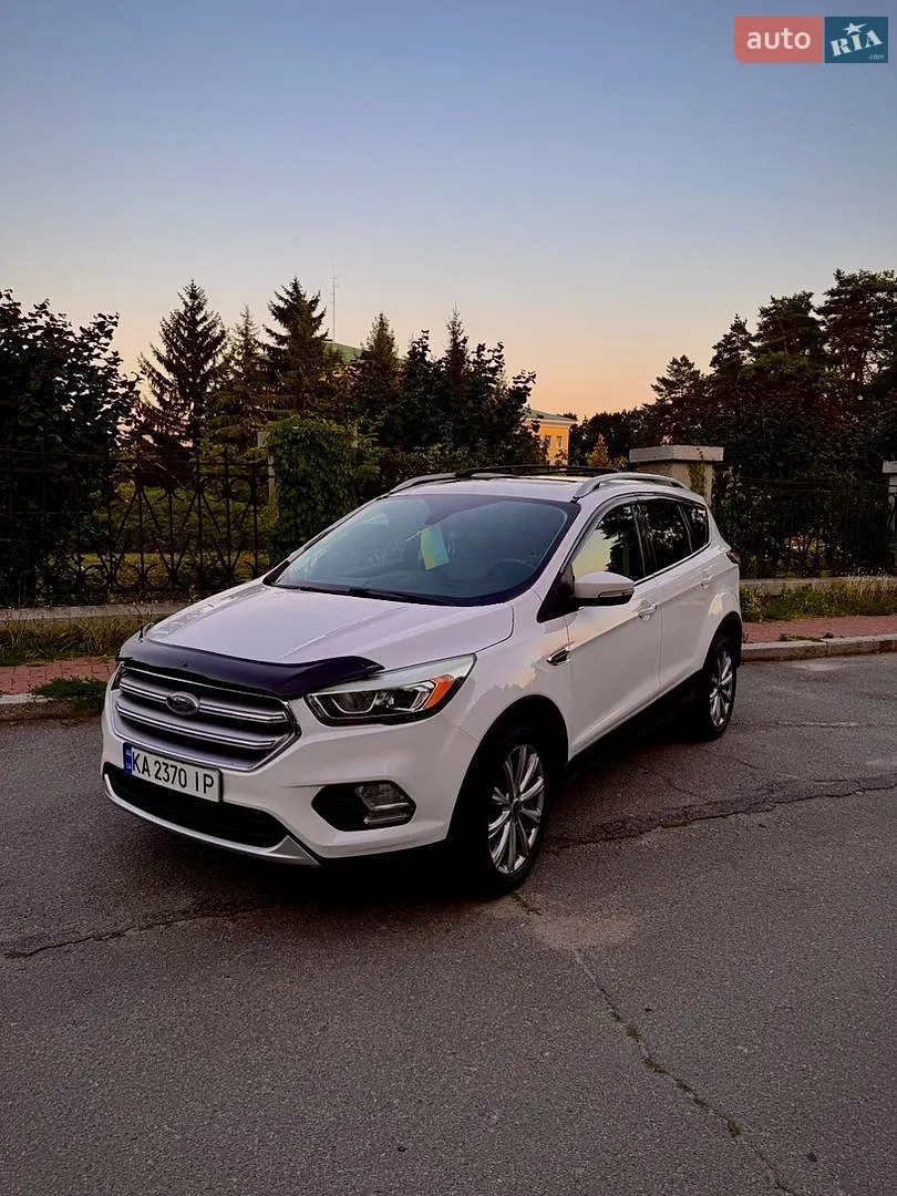 Ford Escape, 2016