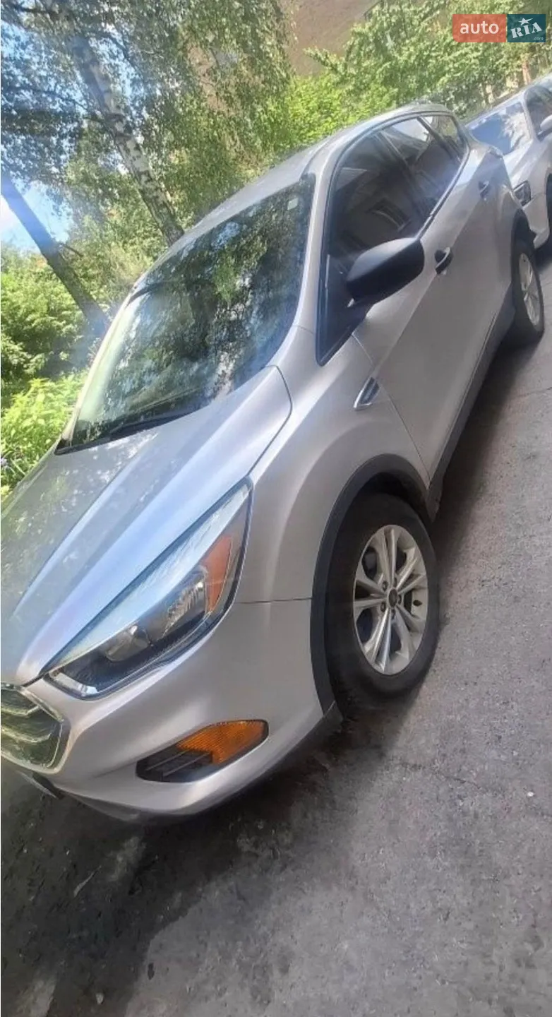 Ford Escape, 2016