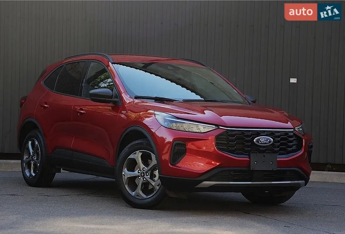 Ford Escape, 2025