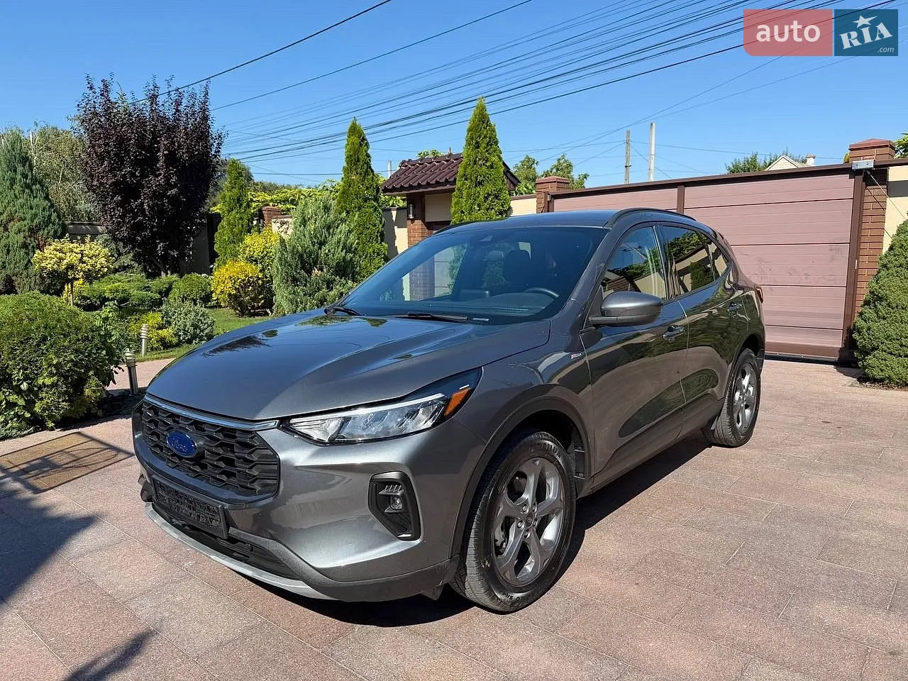 Ford Escape, 2025
