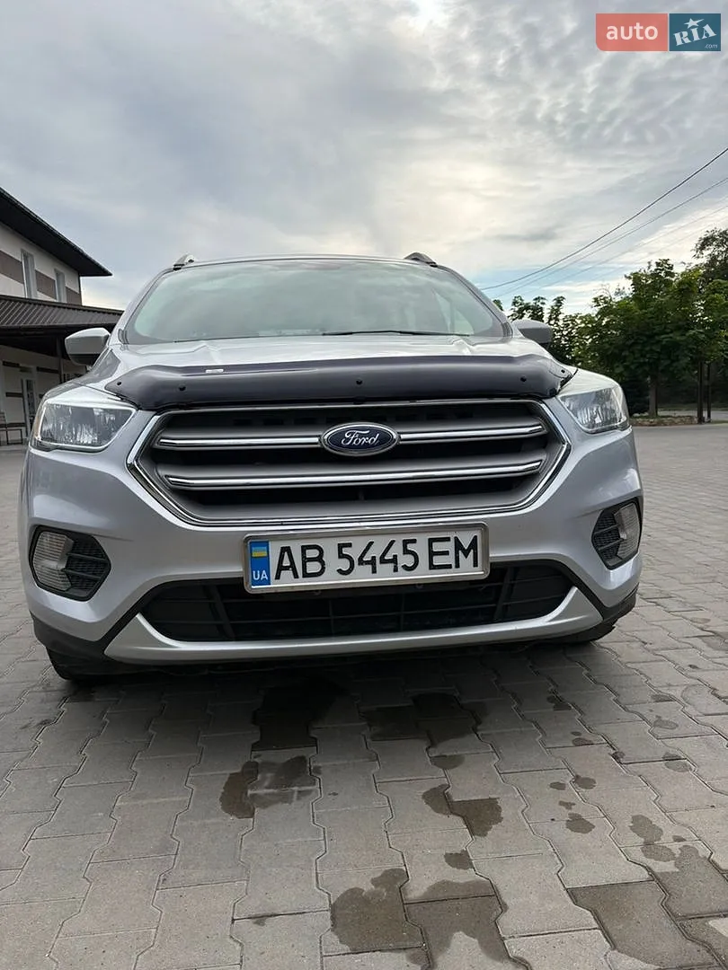 Ford Escape, 2017