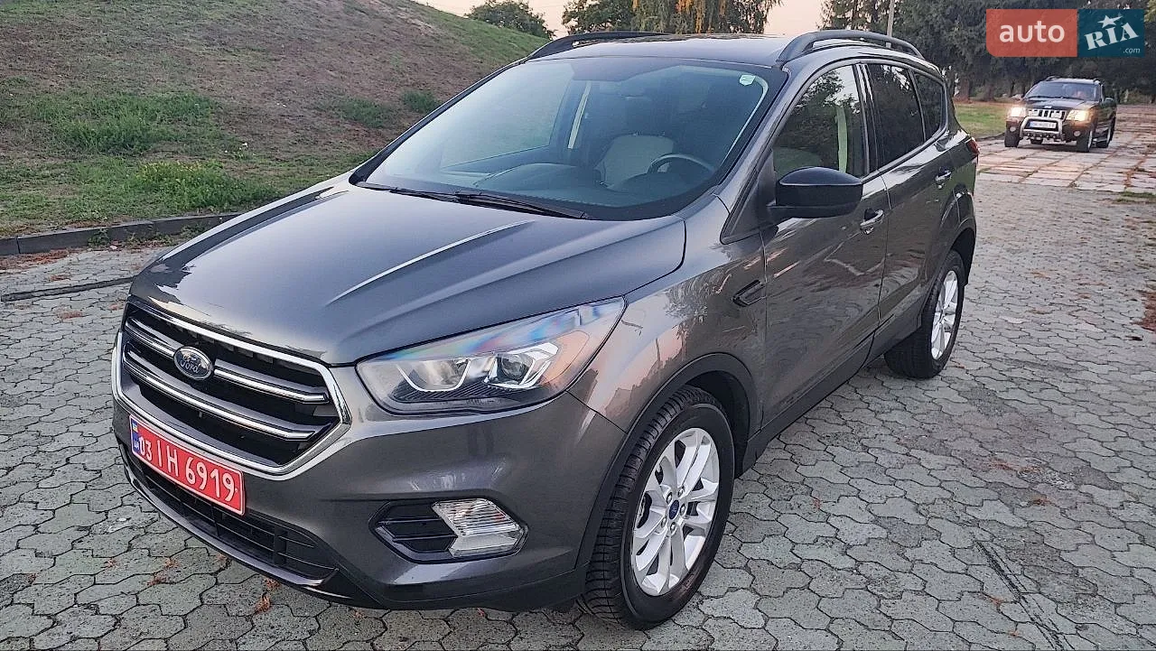 Ford Escape, 2019