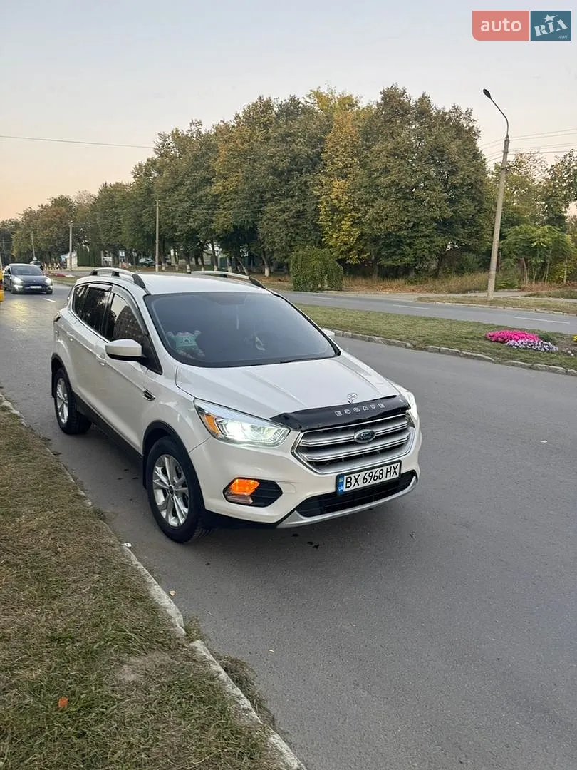 Ford Escape, 2017