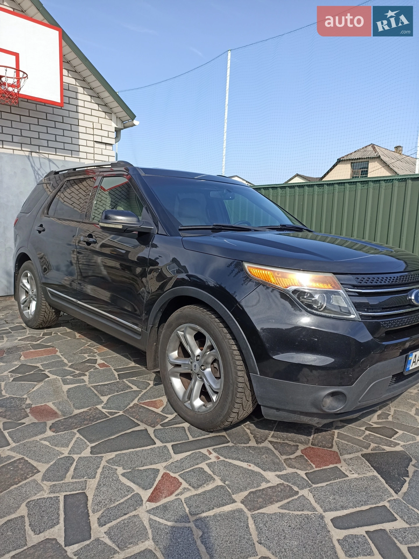 Ford Explorer, 2011
