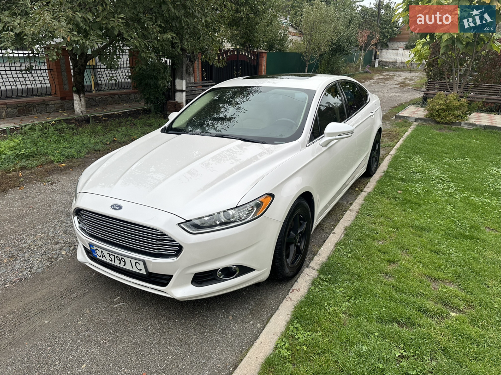 Ford Fusion, 2015