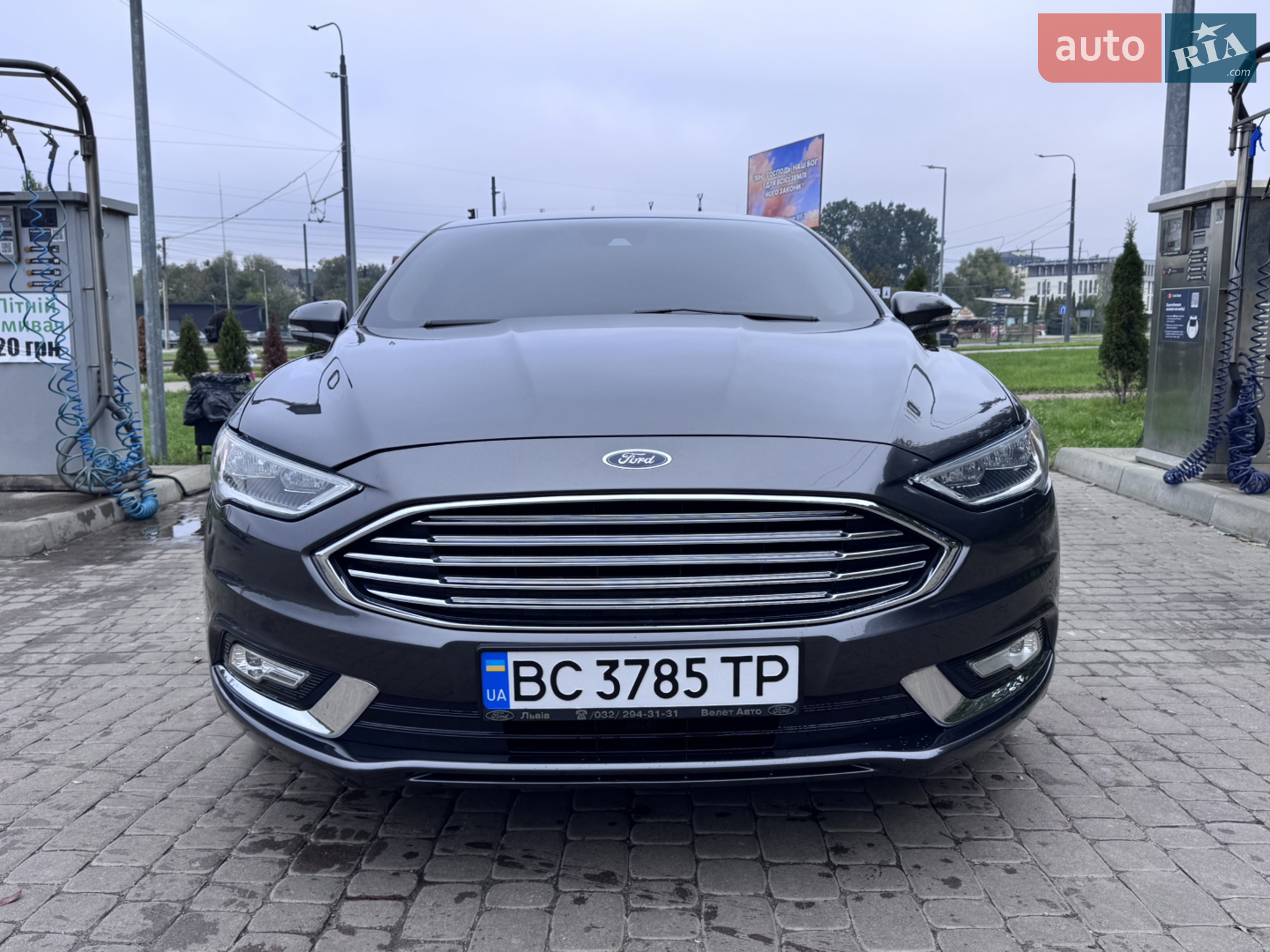 Ford Fusion, 2016