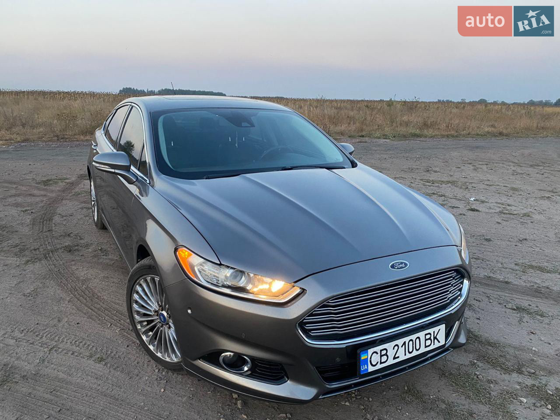 Ford Fusion, 2012