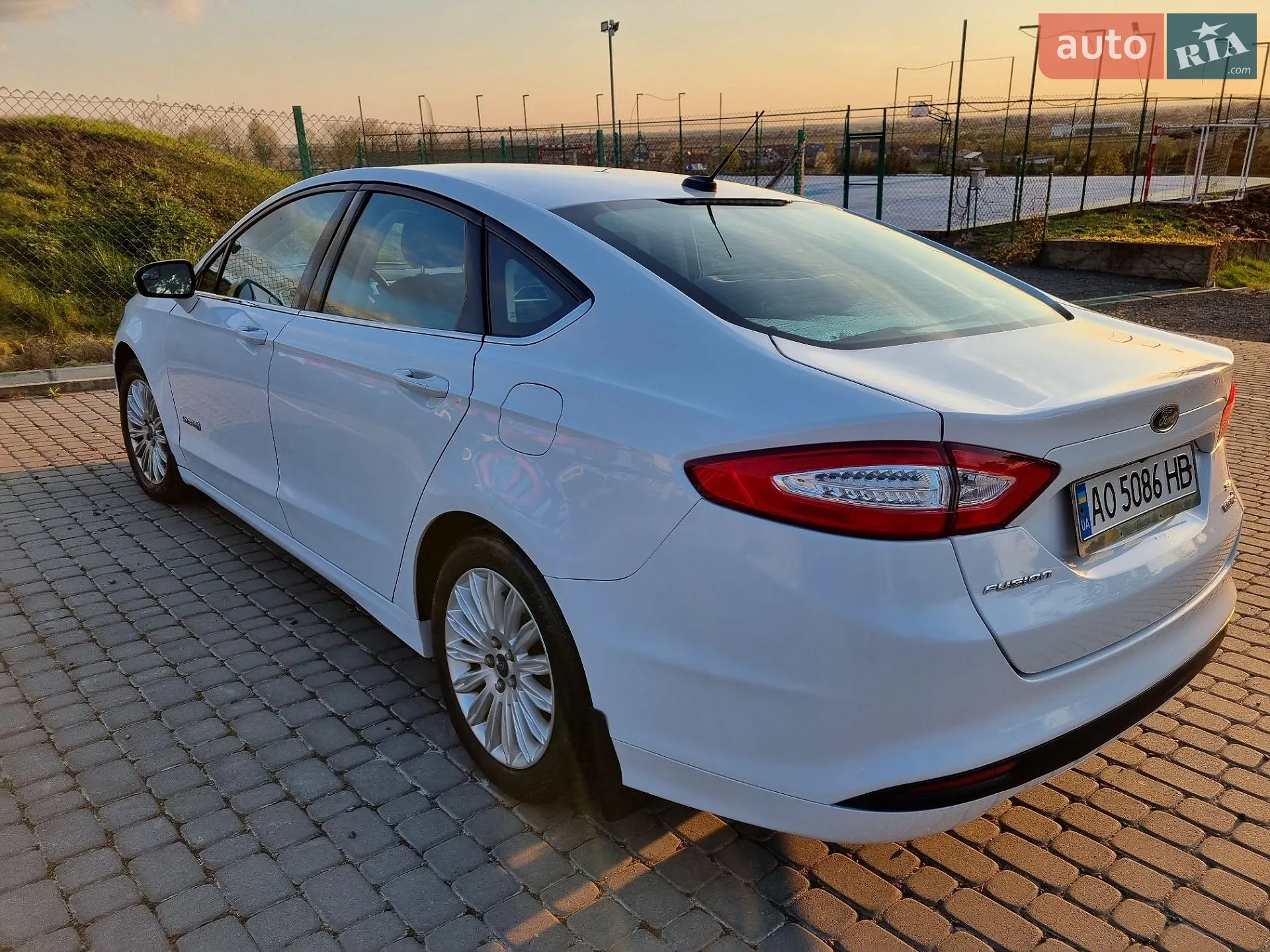 Ford Fusion, 2014