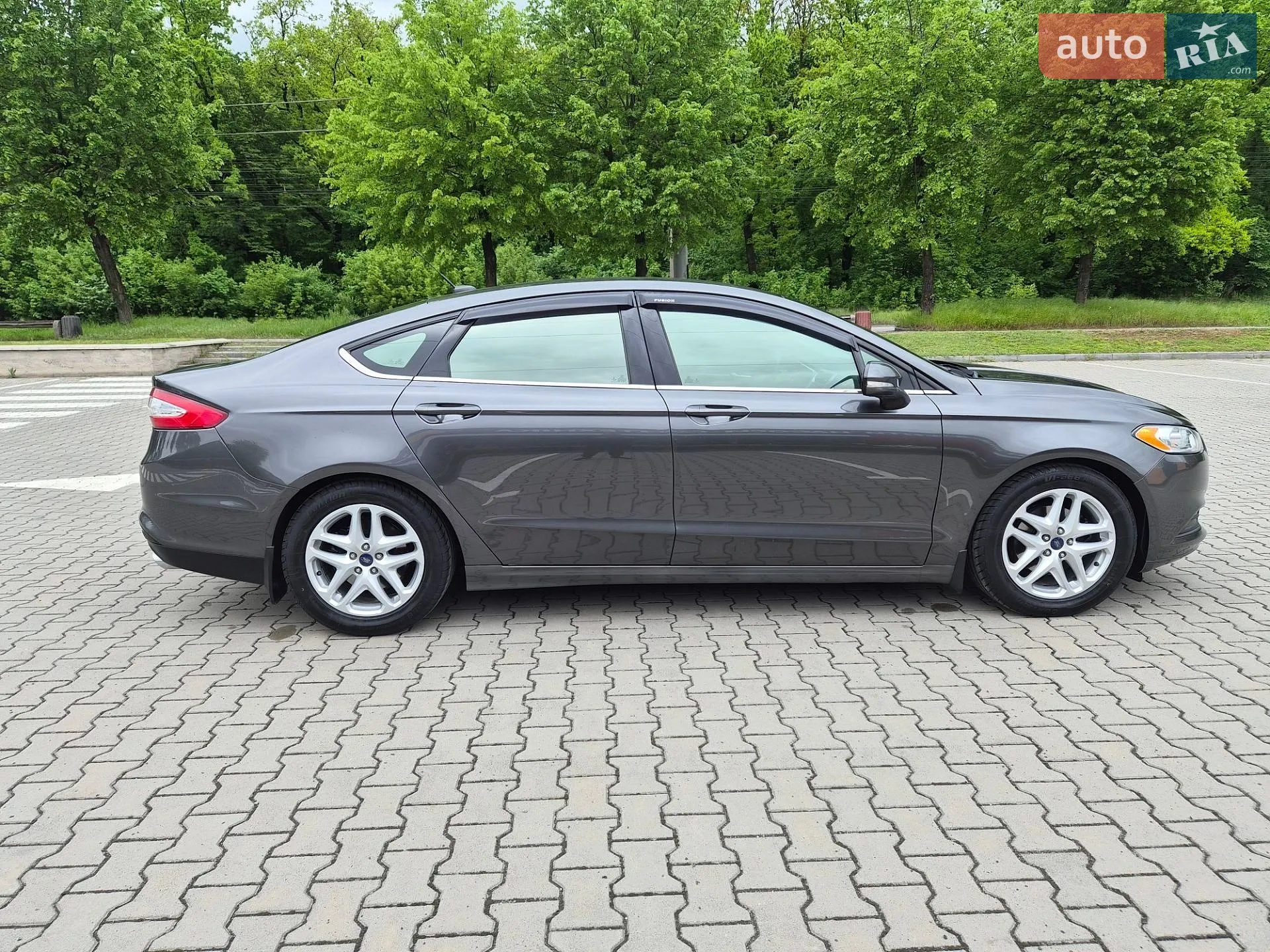 Ford Fusion, 2015