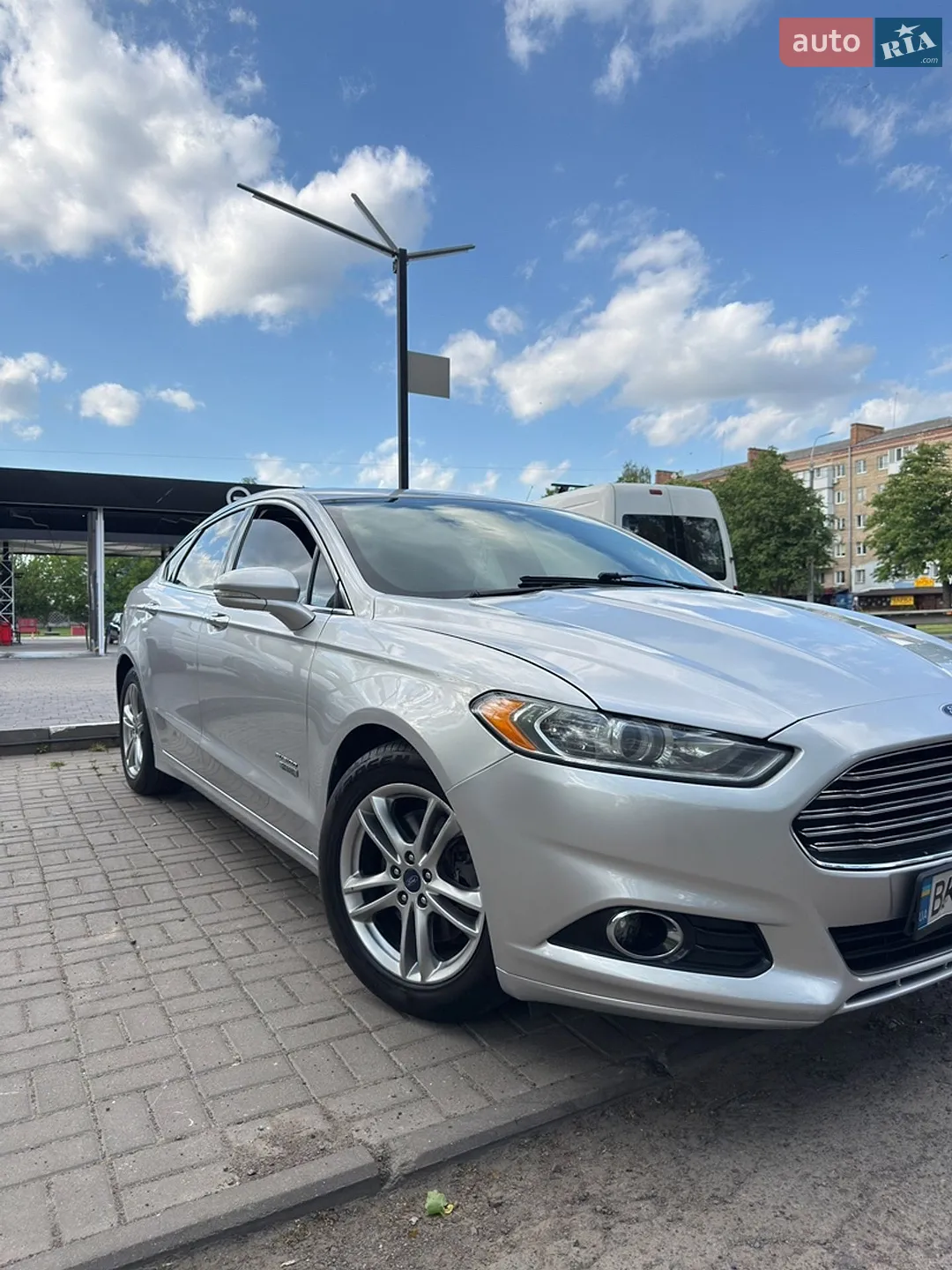 Ford Fusion, 2015