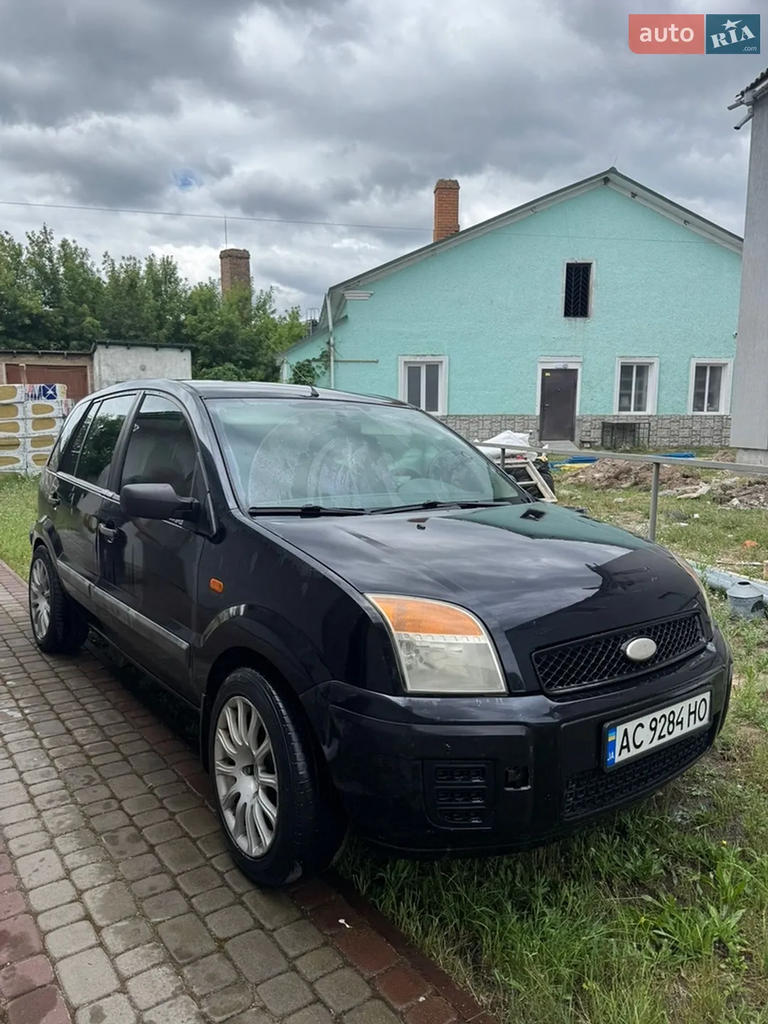 Ford Fusion, 2005