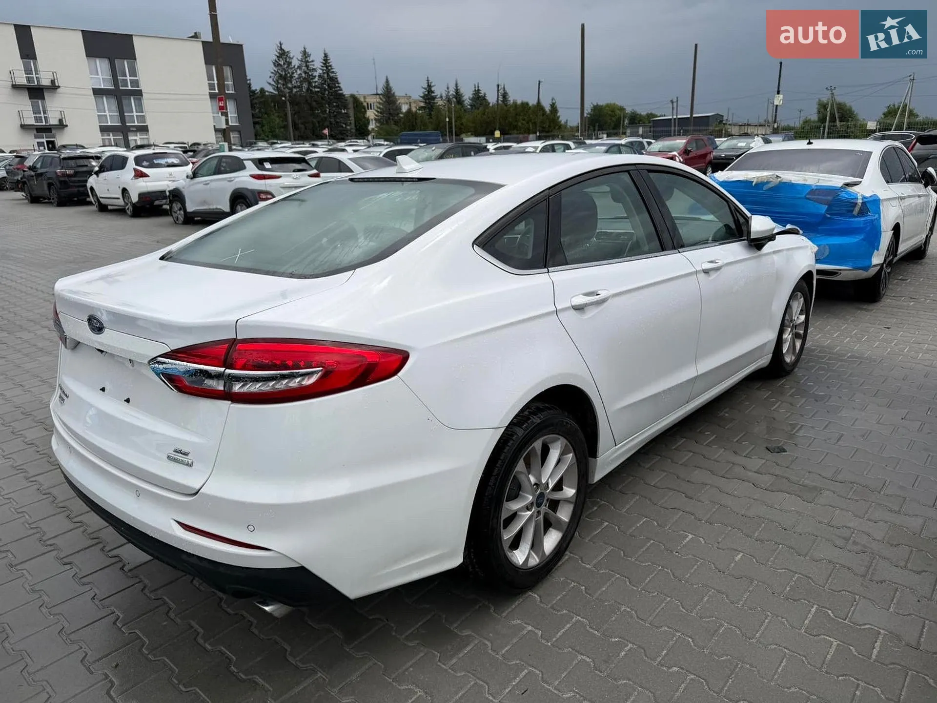 Ford Fusion, 2020