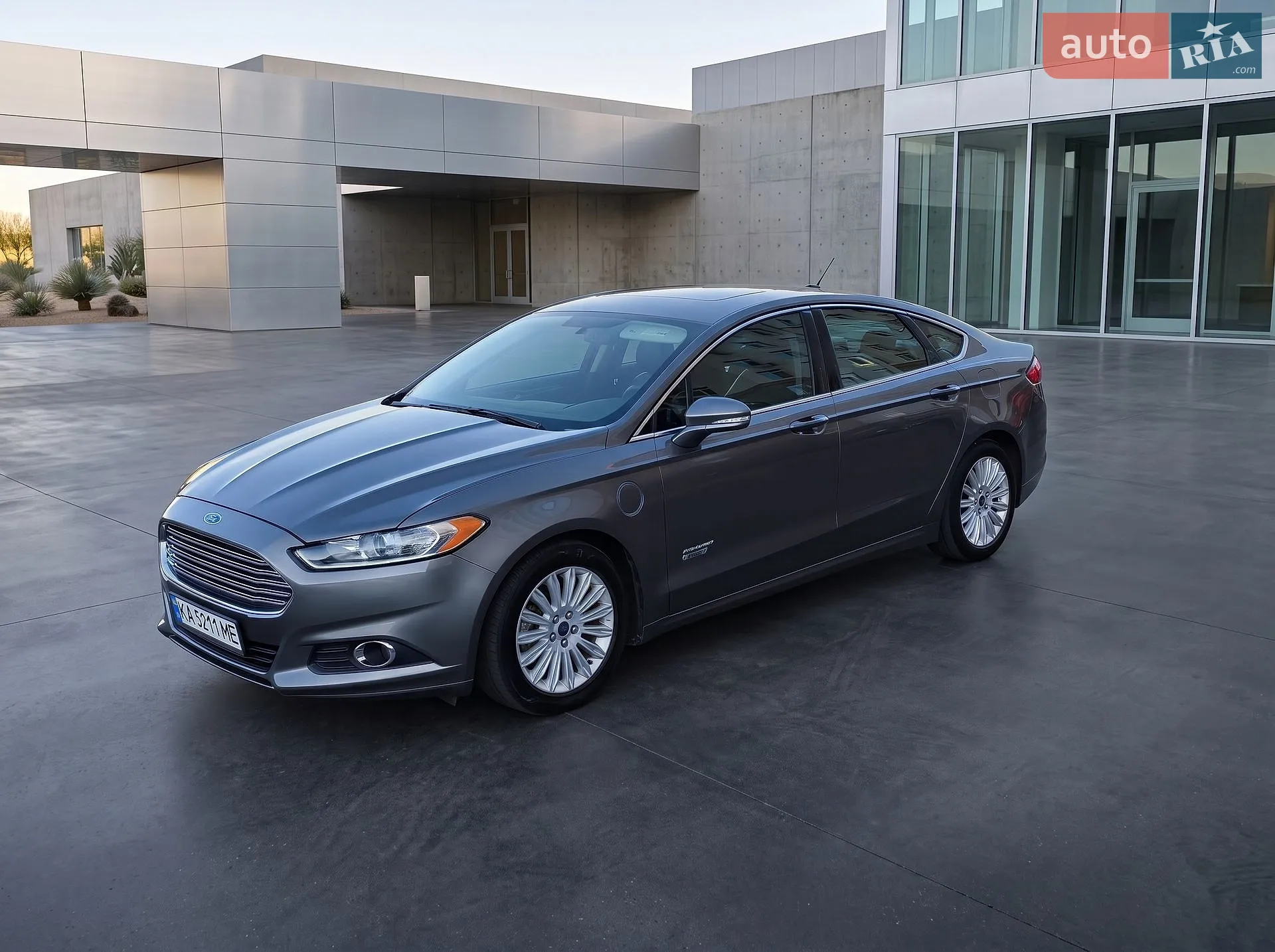 Ford Fusion, 2013