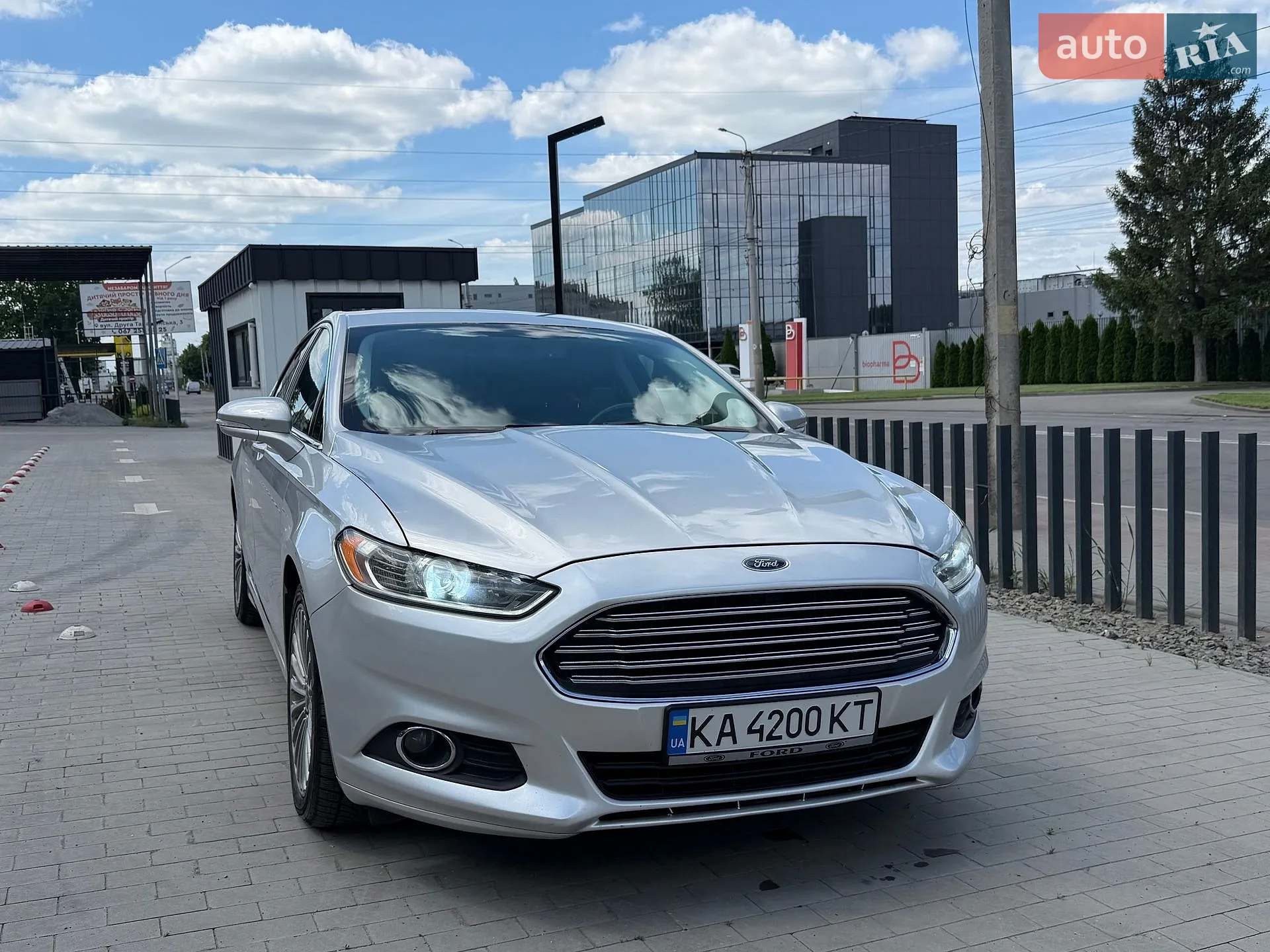 Ford Fusion, 2015
