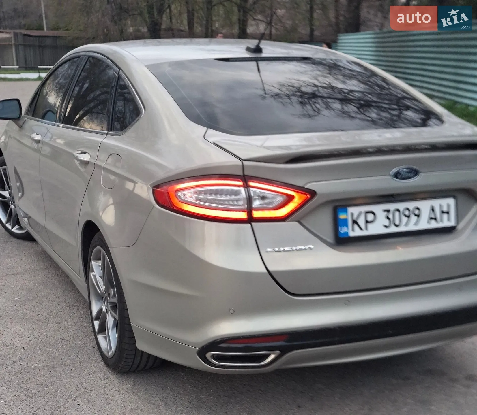 Ford Fusion, 2015