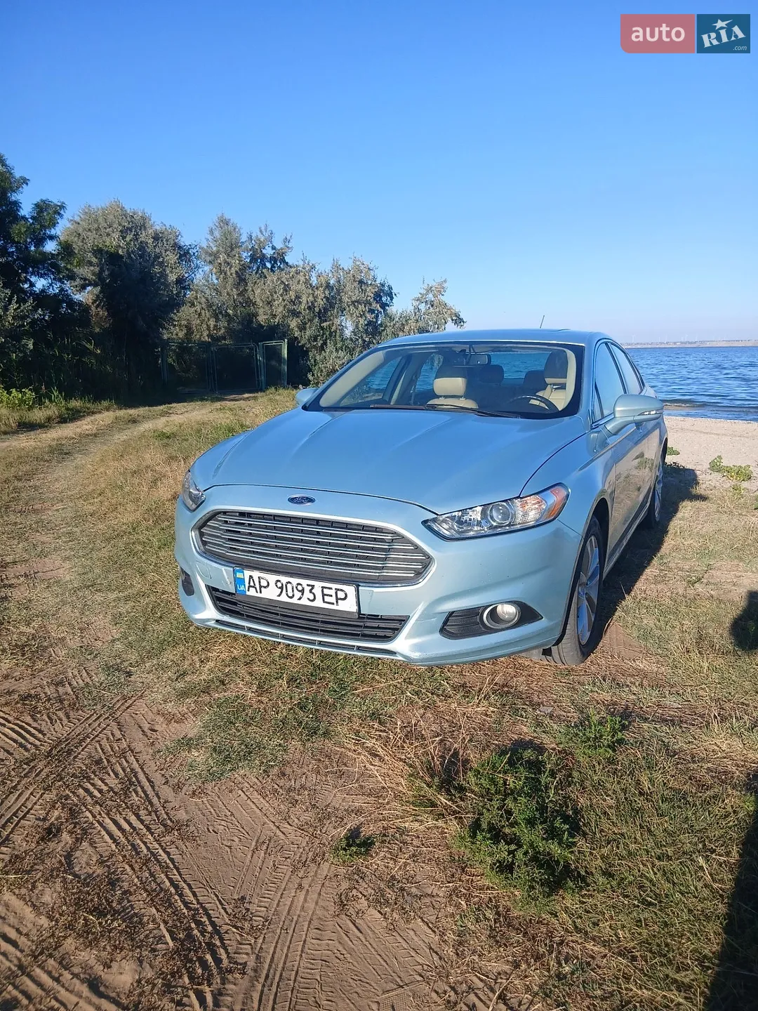 Ford Fusion, 2014