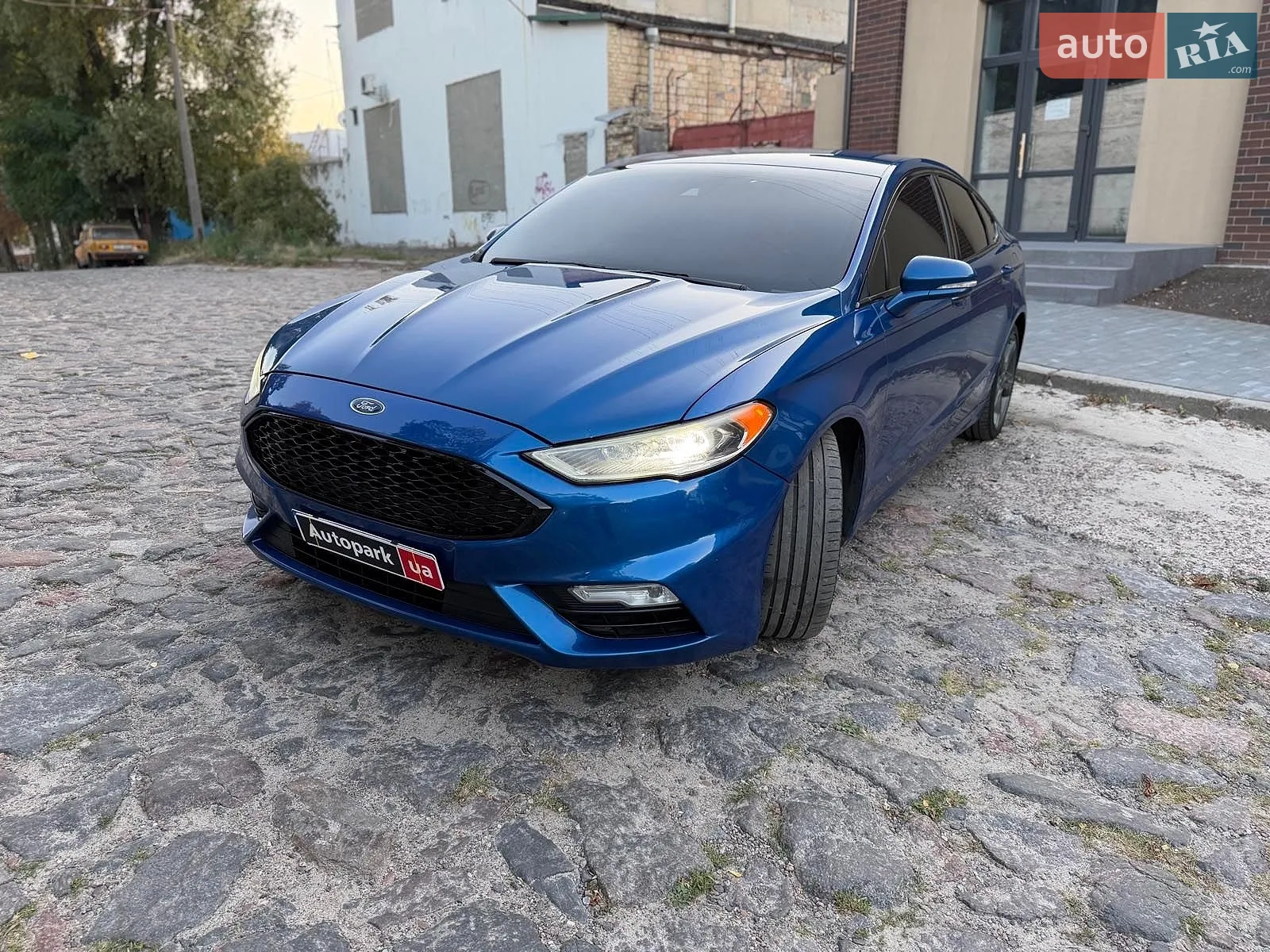 Ford Fusion, 2016