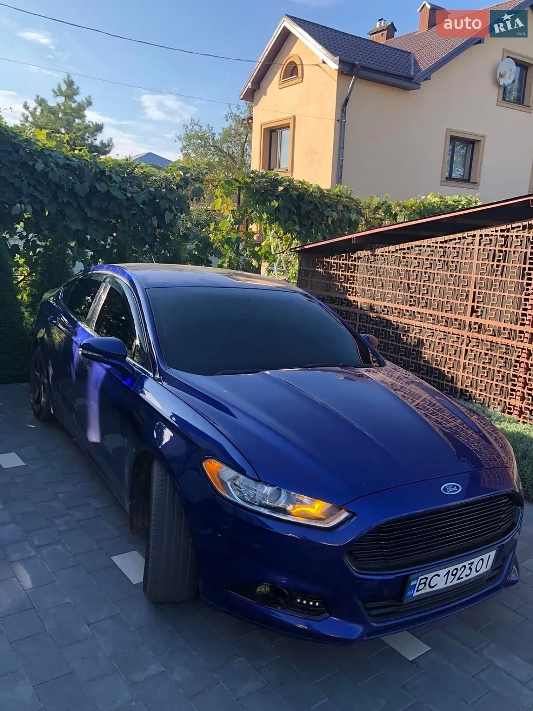 Ford Fusion, 2015