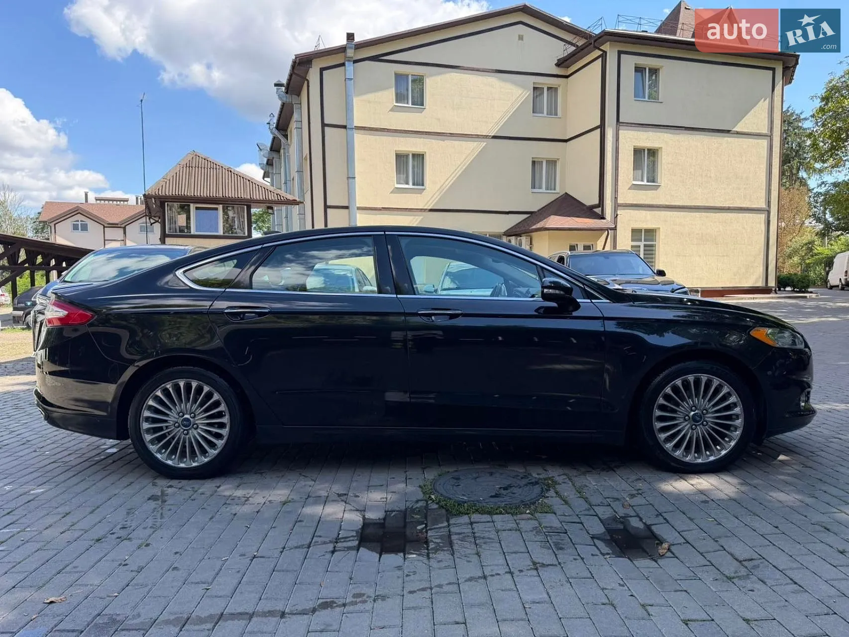 Ford Fusion, 2014