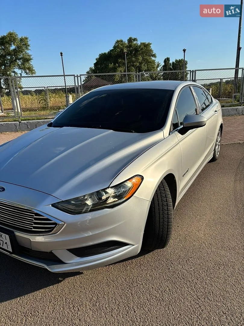 Ford Fusion, 2016