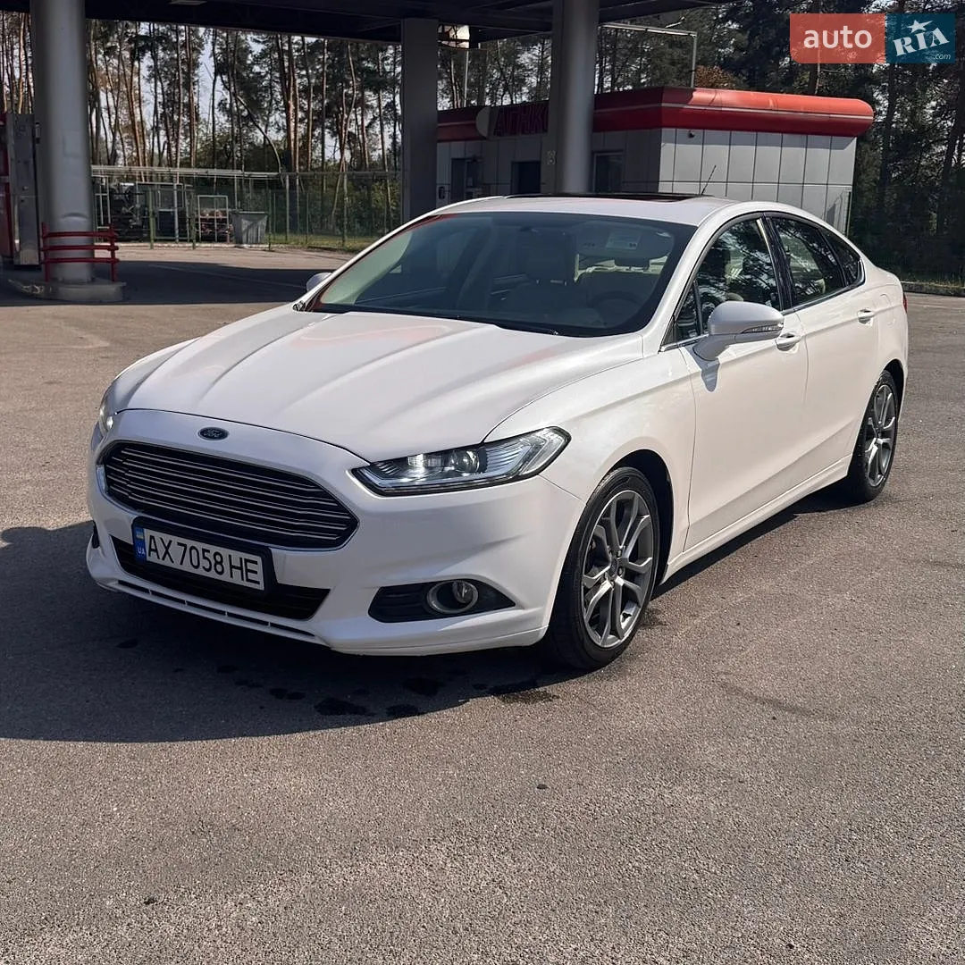 Ford Fusion, 2015