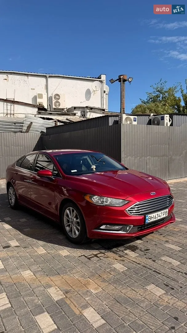 Ford Fusion, 2016
