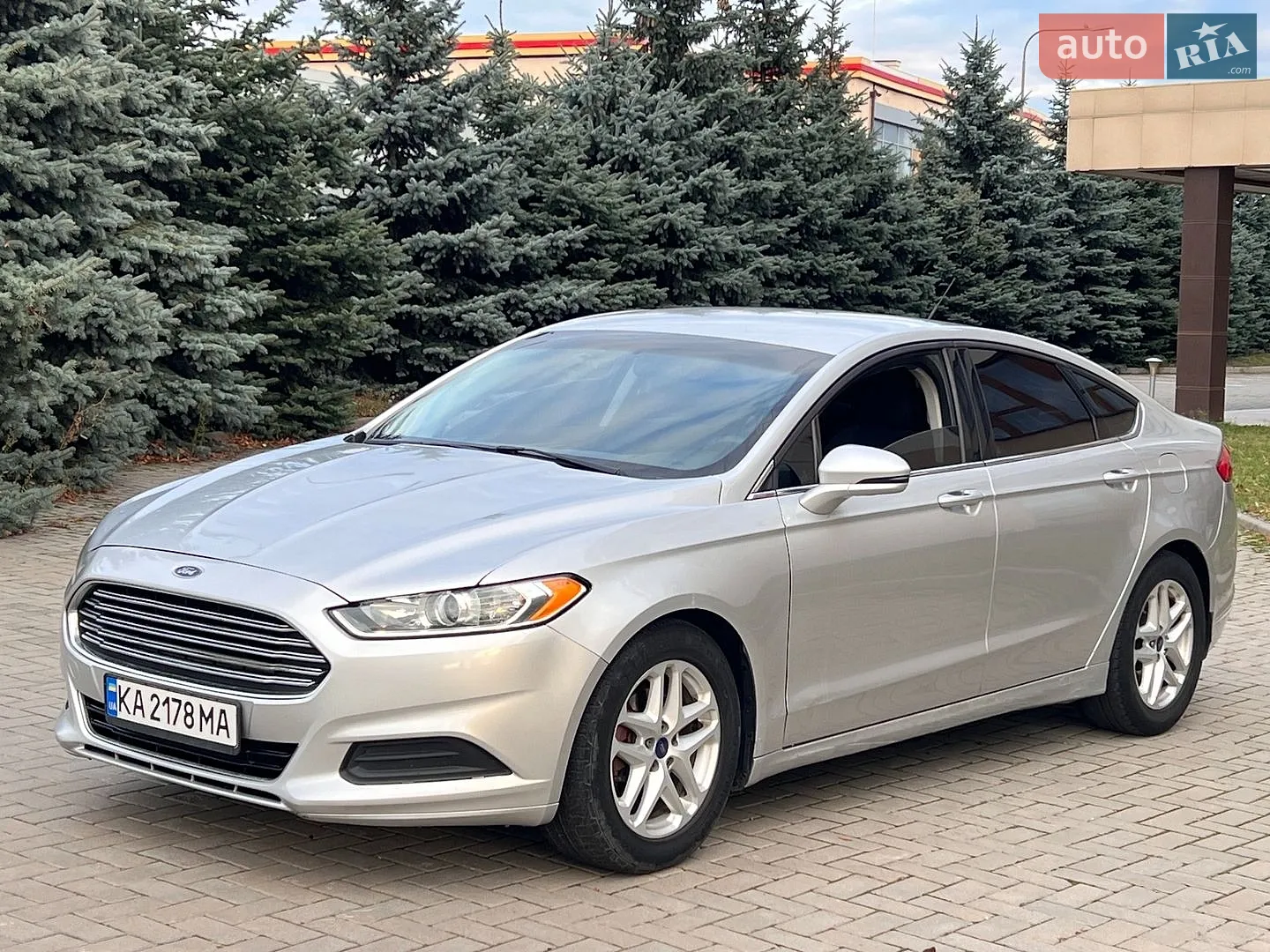 Ford Fusion, 2015