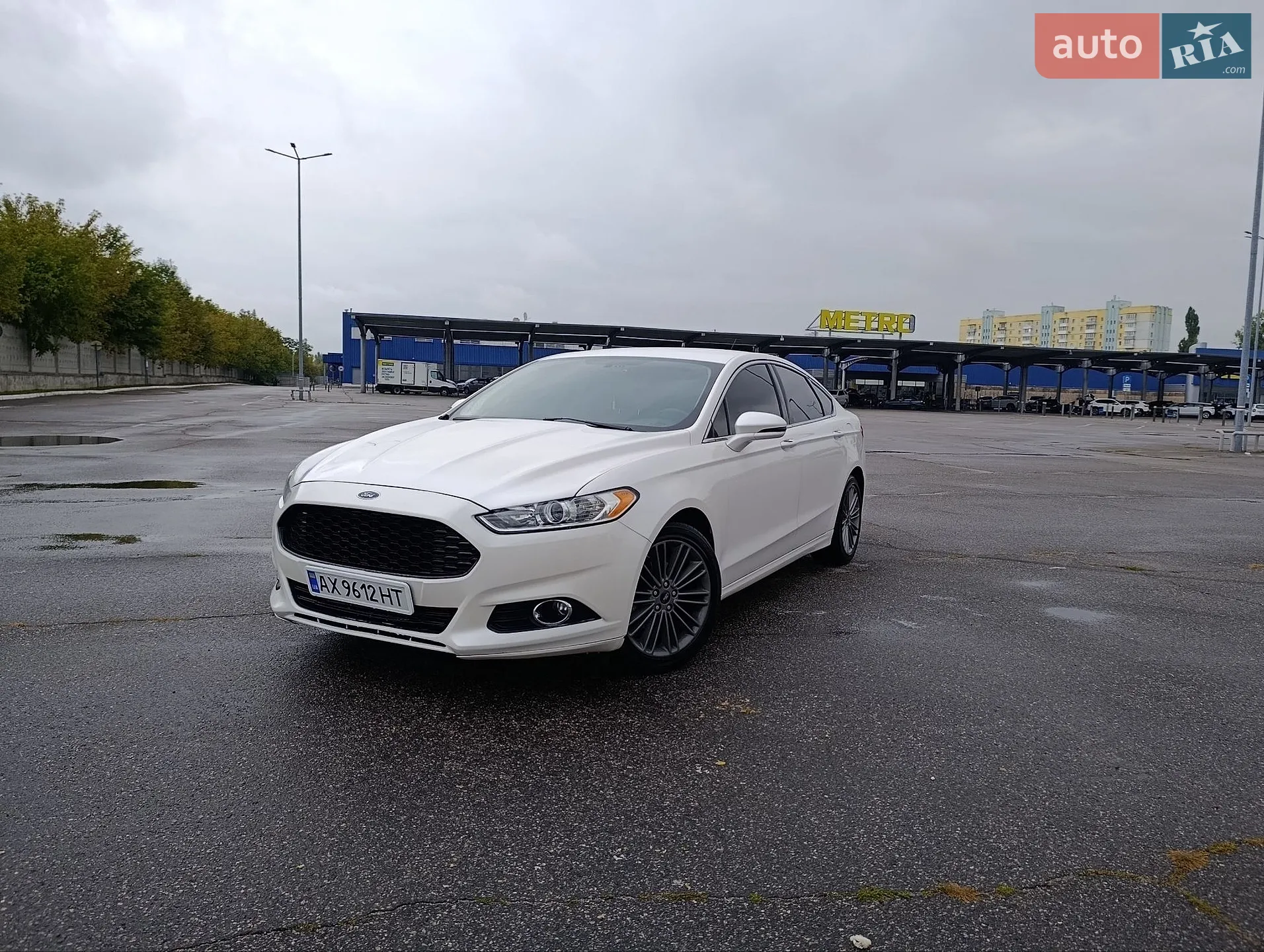 Ford Fusion, 2013