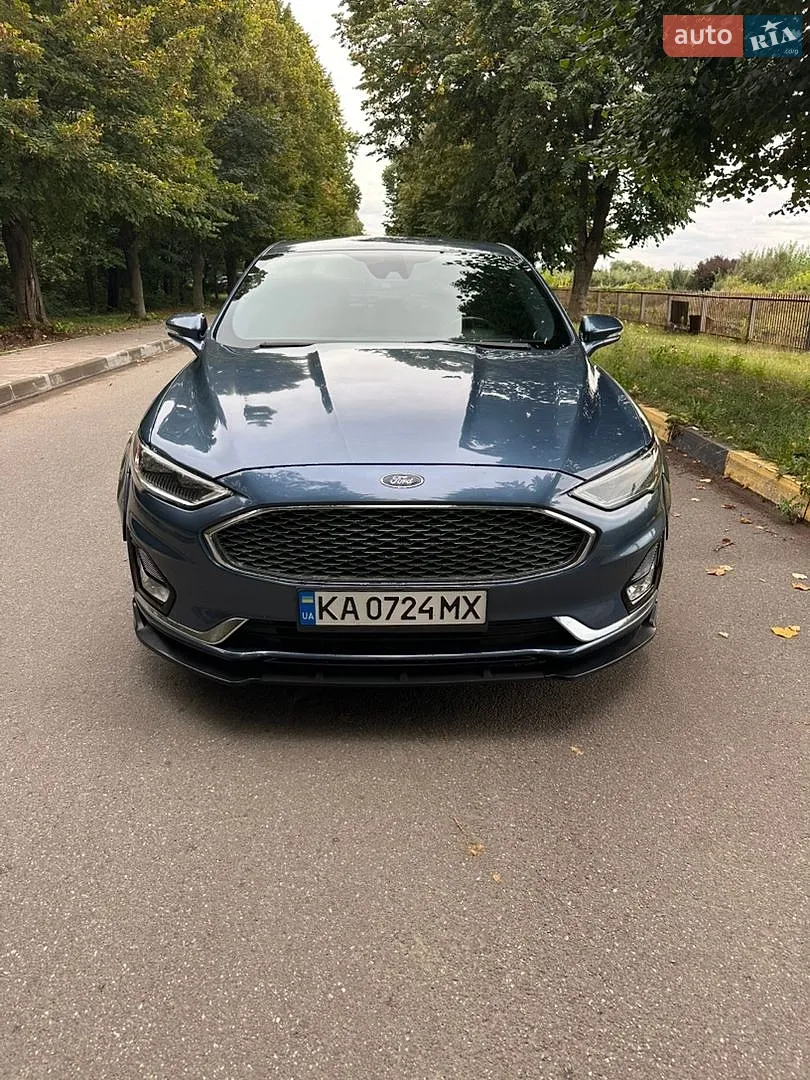 Ford Fusion, 2018