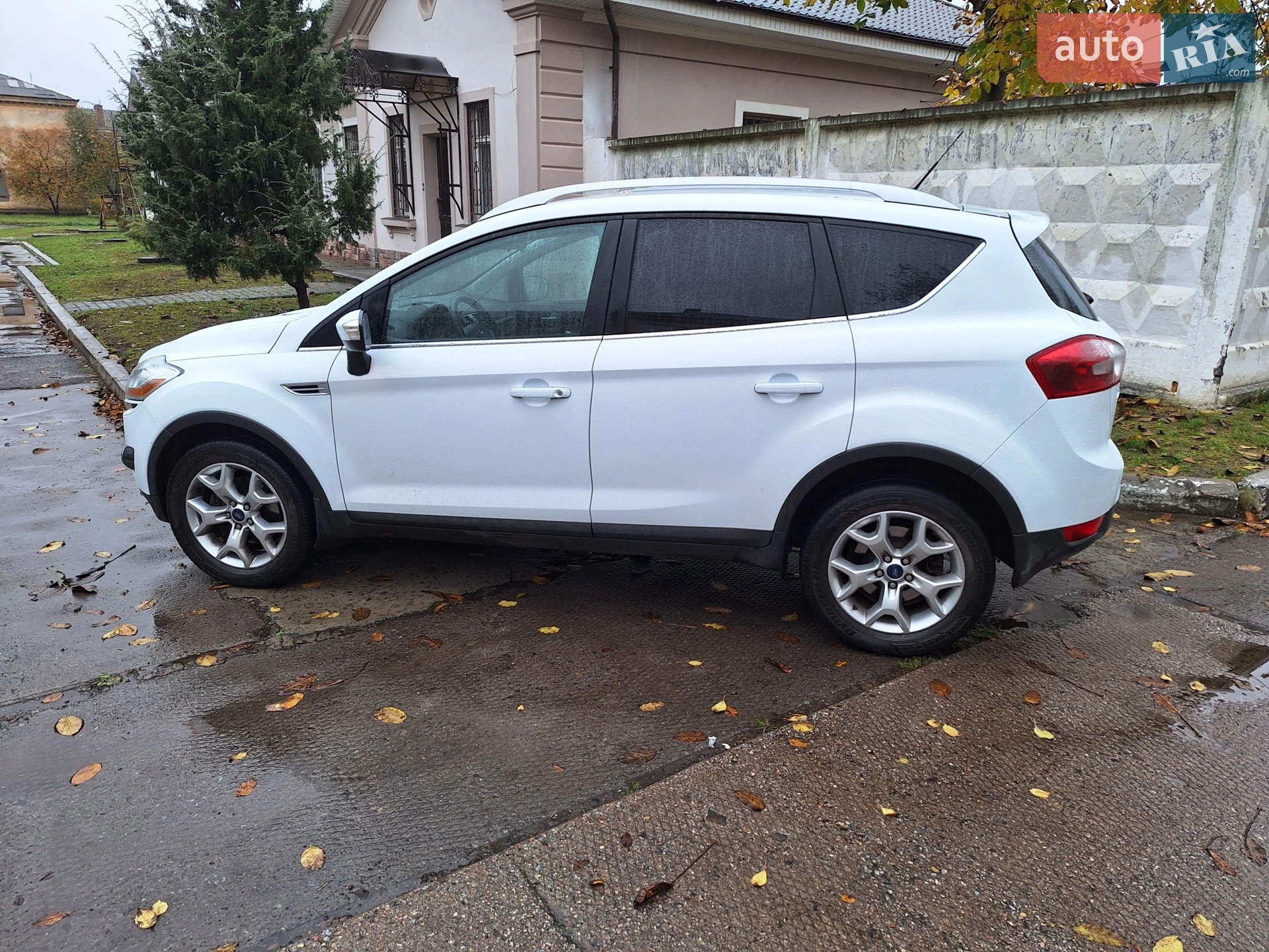 Ford Kuga, 2011