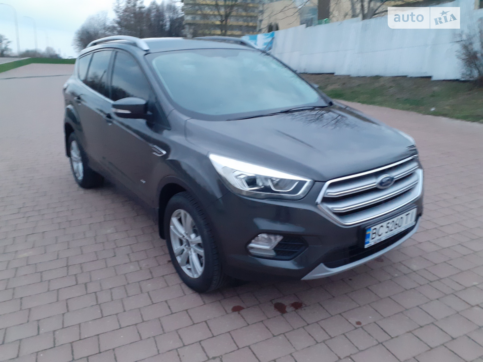 Ford Kuga, 2018
