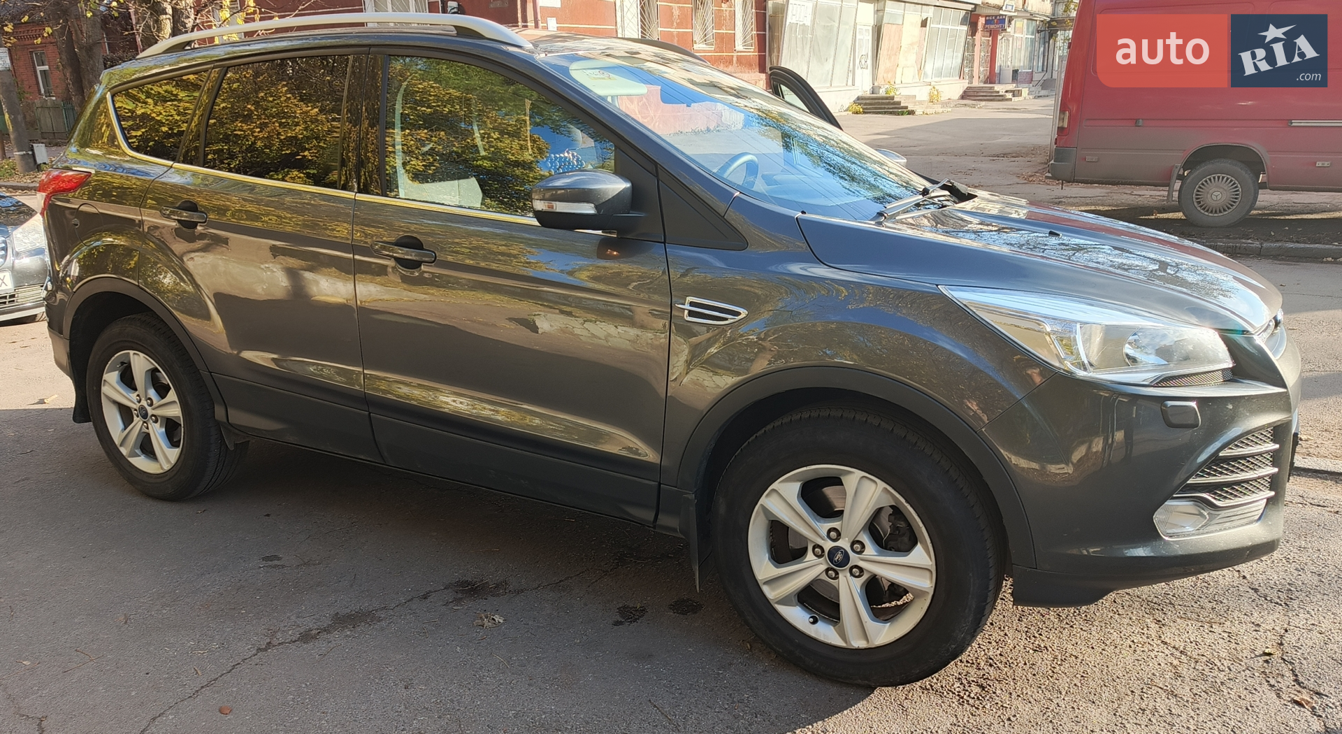 Ford Kuga, 2016