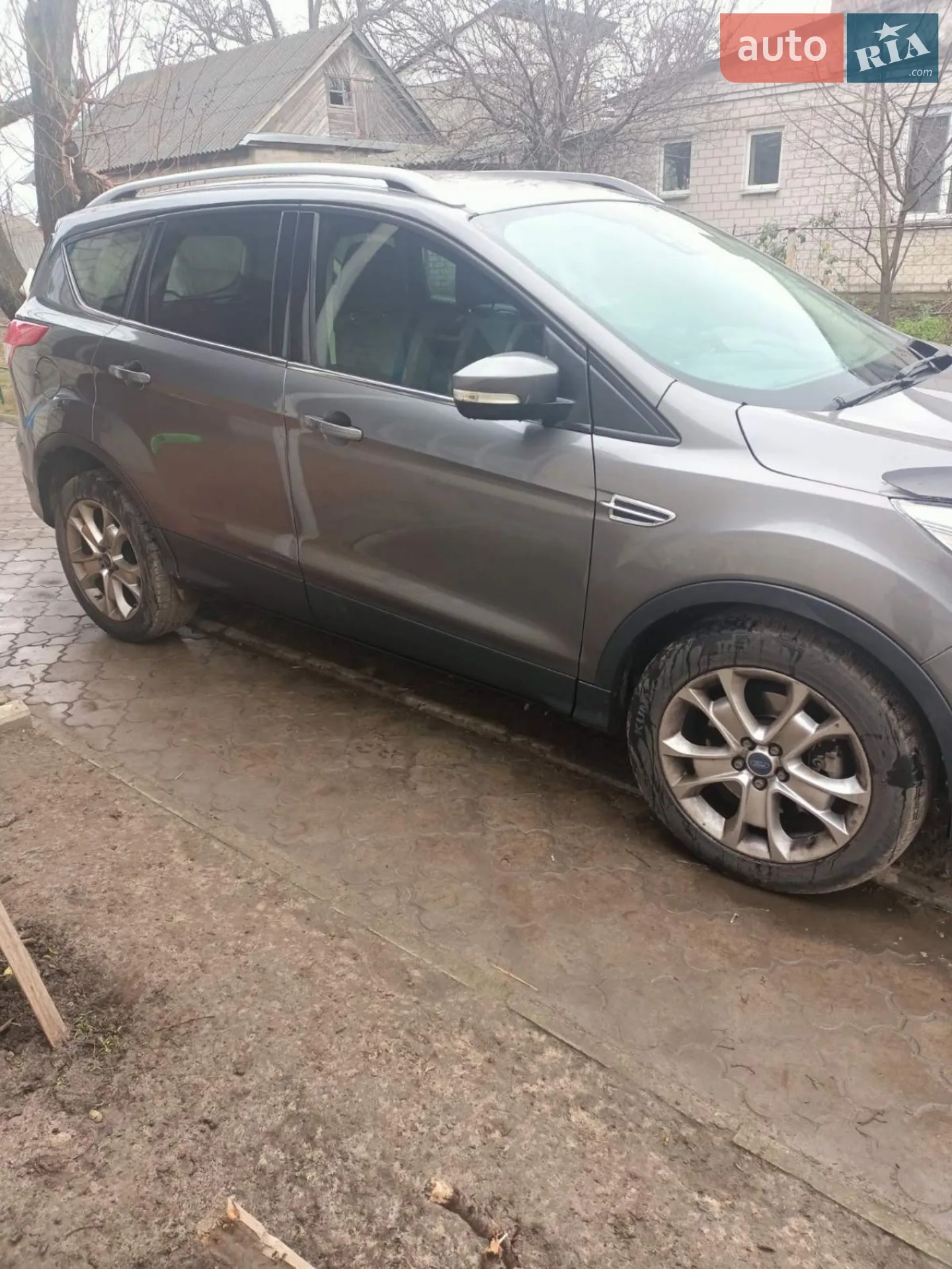 Ford Kuga, 2014
