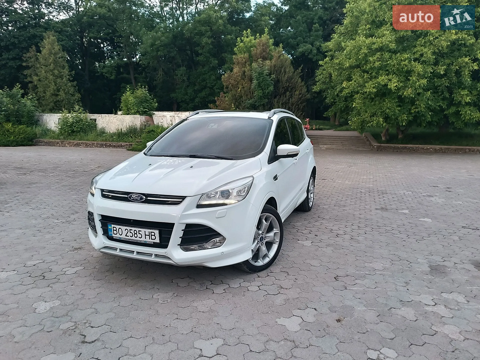 Ford Kuga, 2014