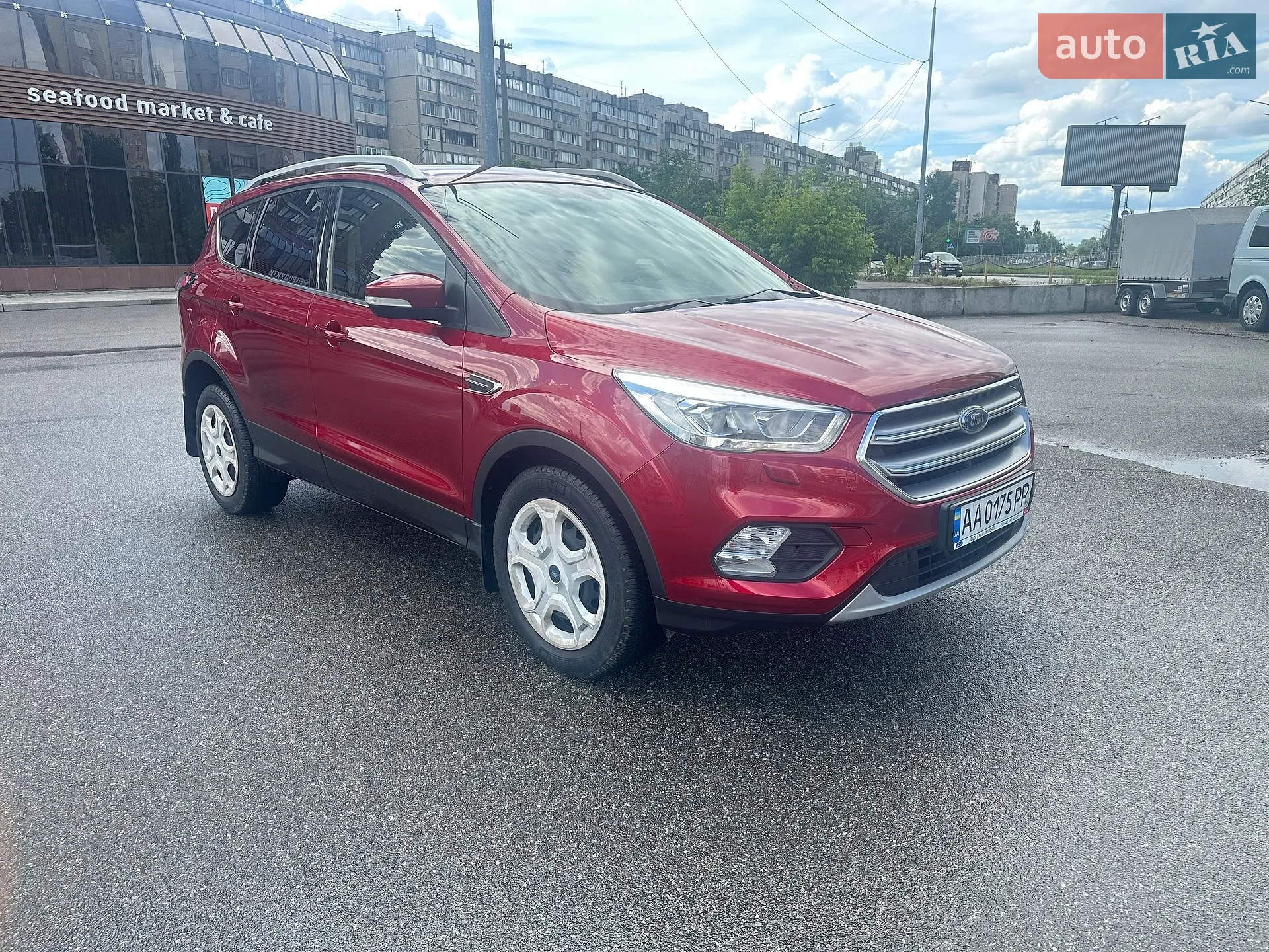 Ford Kuga, 2019