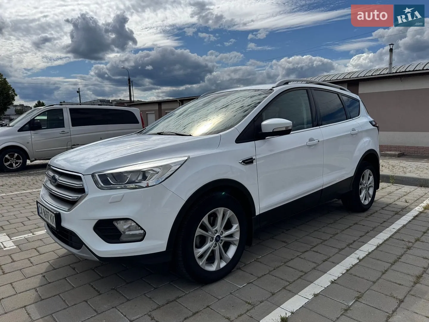 Ford Kuga, 2019
