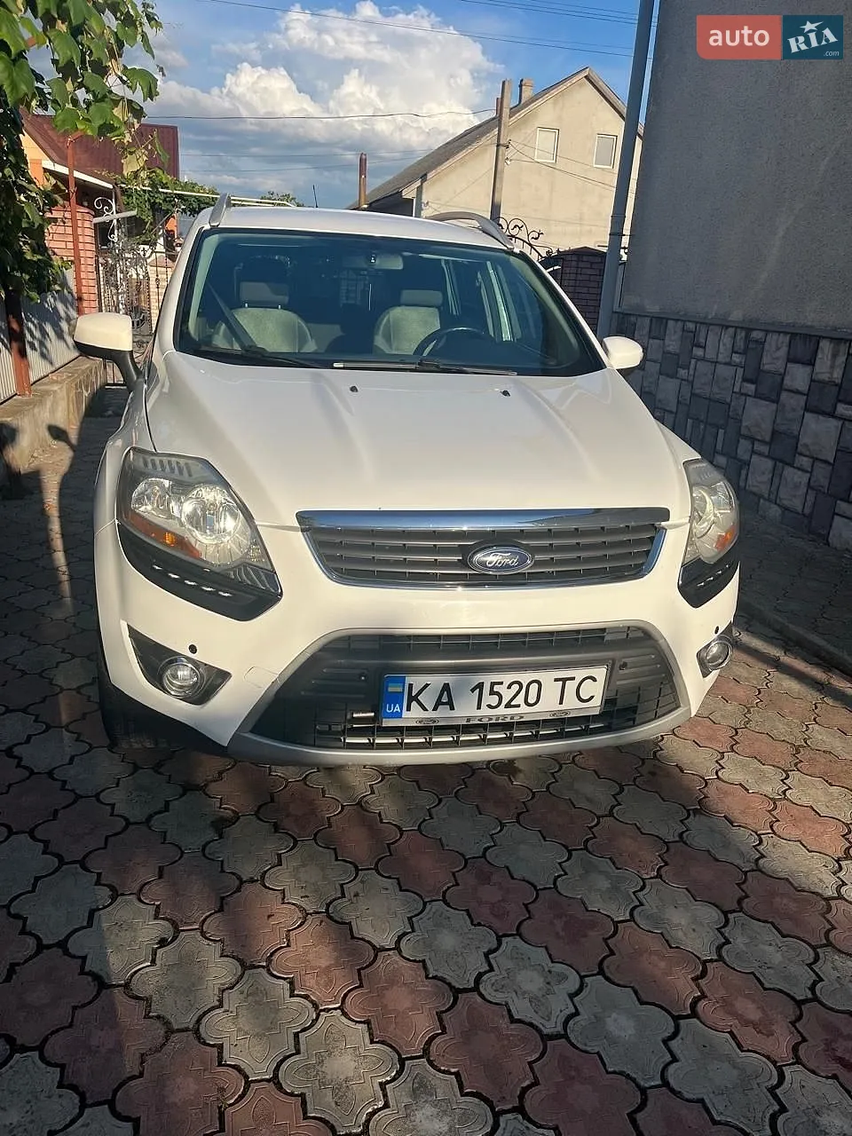Ford Kuga, 2011