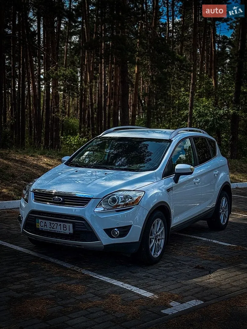Ford Kuga, 2012